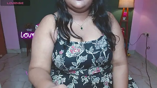 Naughty Ayesha1 online show from 10/31/25, 07:32