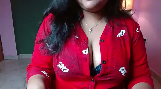 Snapshot of Naughty_Ayesha1 chatting on 03/10/25, 04:28 Naughty Ayesha1 online show from 03/10/25, 04:28