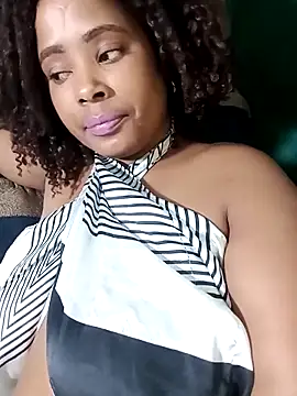 2Sweetysmile online show from 02/18/26, 11:34