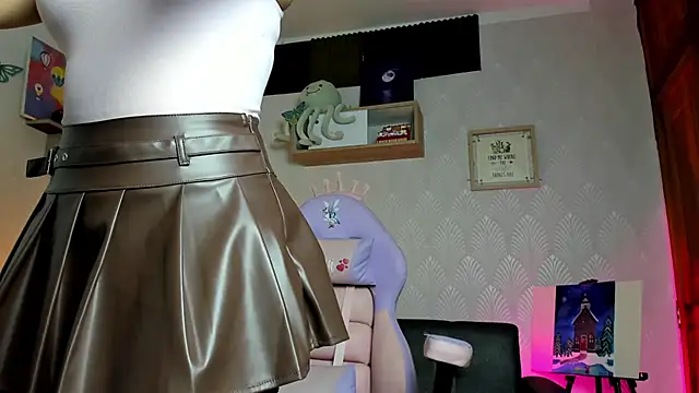 Alaia Love77 online show from 02/11/26, 07:58