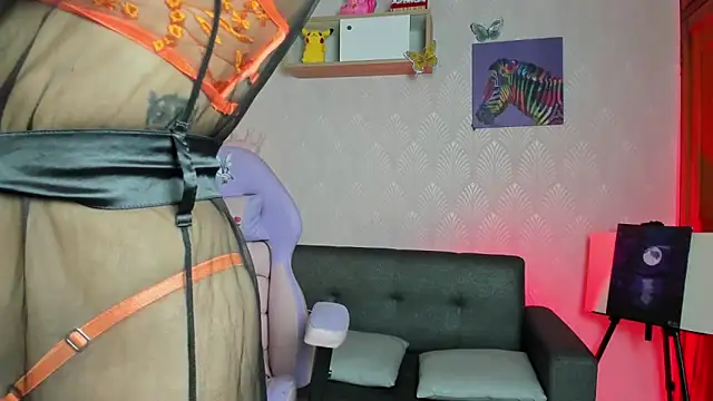 Alaia Love77 online show from 11/27/25, 10:10