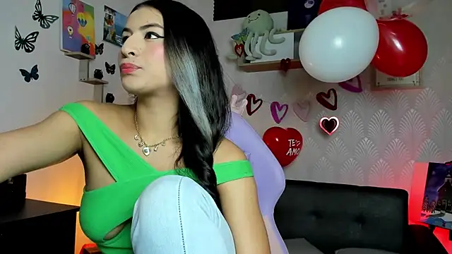 Alaia Love77 online show from 02/17/26, 09:34