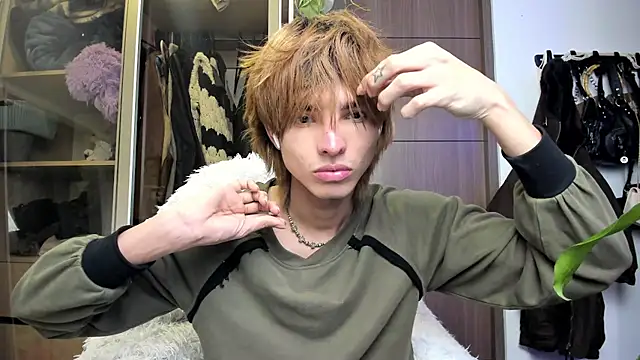 Snapshot of santy-kitty chatting on 03/12/25, 02:20 santy-kitty online show from 03/12/25, 02:20