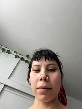 Snapshot of EemaHaruki chatting on 03/19/25, 06:44 EemaHaruki online show from 03/19/25, 06:44