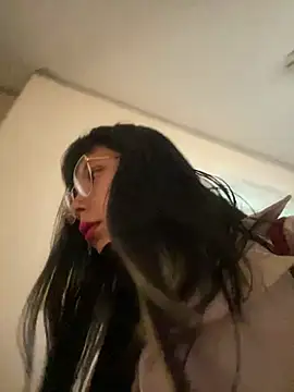Snapshot of EemaHaruki chatting on 03/18/25, 05:33 EemaHaruki online show from 03/18/25, 05:33