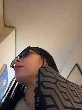 Snapshot of EemaHaruki chatting on 05/19/26, 06:59 EemaHaruki online show from 05/19/26, 06:59