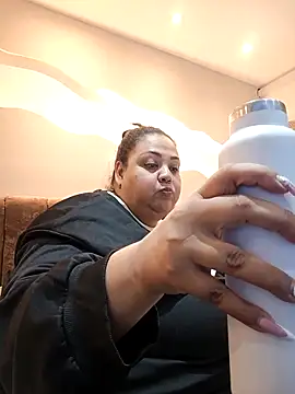 Snapshot of Alisson_am chatting on 01/14/26, 11:25 Alisson am online show from 01/14/26, 11:25