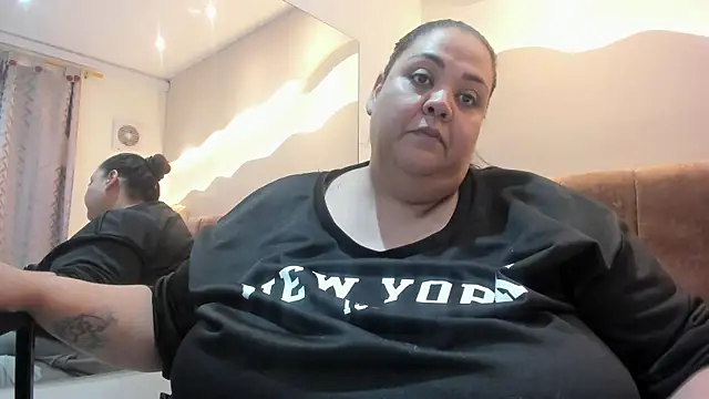 Snapshot of Alisson_am chatting on 06/26/26, 11:38 Alisson am online show from 06/26/26, 11:38