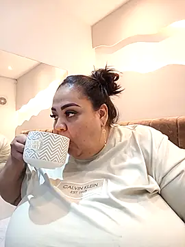 Snapshot of Alisson_am chatting on 02/11/26, 11:21 Alisson am online show from 02/11/26, 11:21