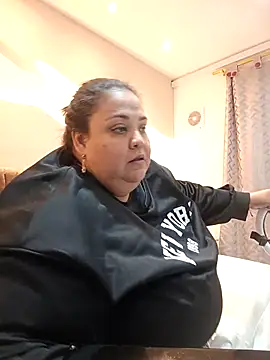 Snapshot of Alisson_am chatting on 02/02/26, 11:31 Alisson am online show from 02/02/26, 11:31