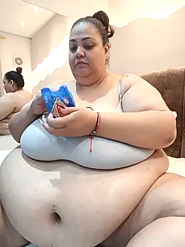 Snapshot of Alisson_am chatting on 02/06/26, 11:28 Alisson am online show from 02/06/26, 11:28