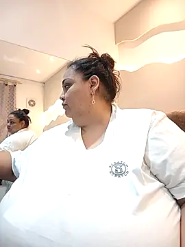 Snapshot of Alisson_am chatting on 02/21/26, 11:34 Alisson am online show from 02/21/26, 11:34