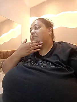 Snapshot of Alisson_am chatting on 11/03/25, 11:14 Alisson am online show from 11/03/25, 11:14