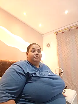 Snapshot of Alisson_am chatting on 11/17/25, 11:36 Alisson am online show from 11/17/25, 11:36