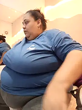 Snapshot of Alisson_am chatting on 10/11/25, 11:11 Alisson am online show from 10/11/25, 11:11