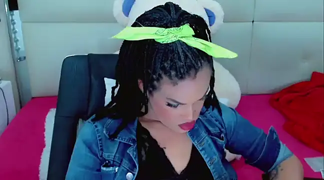NathaliaCross online show from 02/26/25, 12:09