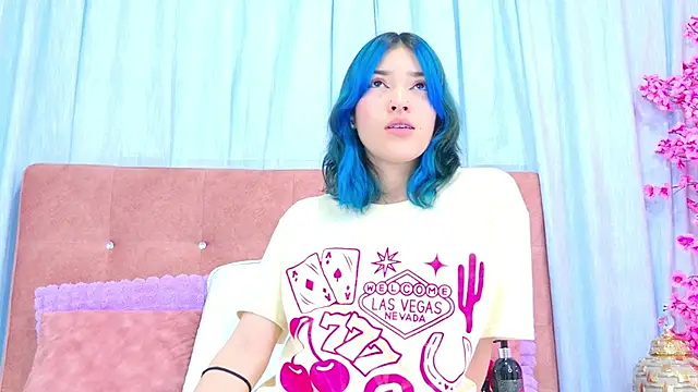 AlliciaKim online show from 11/26/25, 07:14