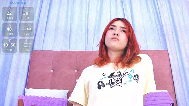 Snapshot of AlliciaKim chatting on 02/13/26, 11:43 AlliciaKim online show from 02/13/26, 11:43