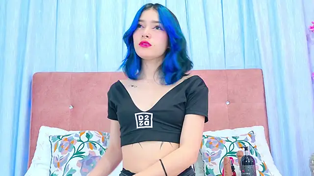 AlliciaKim online show from 11/13/25, 07:29