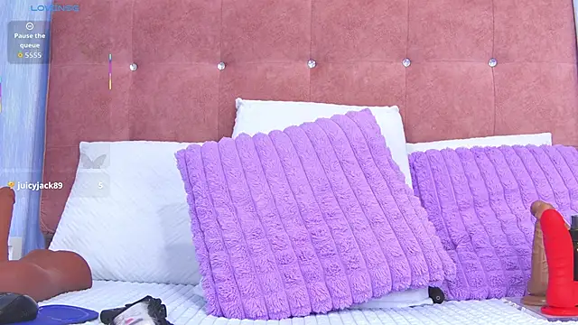 Snapshot of AlliciaKim chatting on 02/12/26, 11:54 AlliciaKim online show from 02/12/26, 11:54