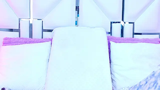 Snapshot of AlliciaKim chatting on 02/26/26, 12:05 AlliciaKim online show from 02/26/26, 12:05