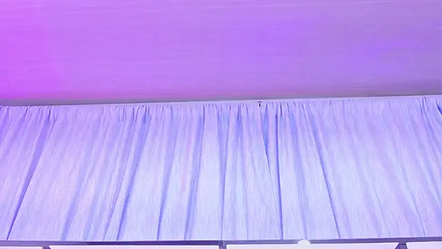 AlliciaKim online show from 04/14/26, 12:21