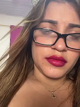 Snapshot of perlita05 chatting on 09/13/25, 07:52 perlita05 online show from 09/13/25, 07:52