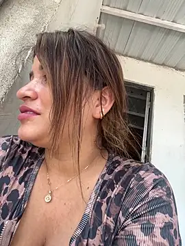 Snapshot of perlita05 chatting on 09/11/25, 07:25 perlita05 online show from 09/11/25, 07:25