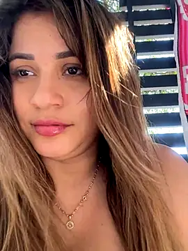 Snapshot of perlita05 chatting on 12/04/25, 07:02 perlita05 online show from 12/04/25, 07:02