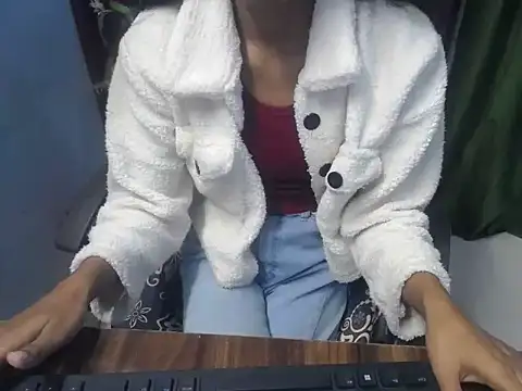 Neha7999 online show from 12/07/24, 03:25