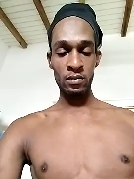 Snapshot of gwadaa9 chatting on 11/07/25, 12:10 gwadaa9 online show from 11/07/25, 12:10