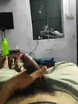 Snapshot of youngbull_21delhi chatting on 06/06/26, 06:51 youngbull 21delhi online show from 06/06/26, 06:51