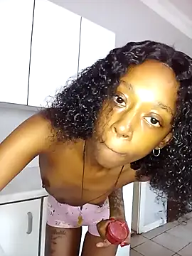 02Boitybaby online show from 12/05/25, 08:02