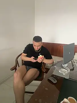 ShaoZian 1 online show from 02/25/26, 07:52