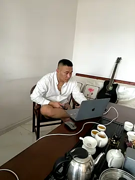 ShaoZian 1 online show from 11/05/25, 05:21