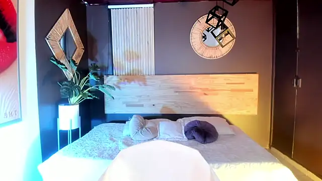 Annaa rosee online show from 09/21/25, 03:44