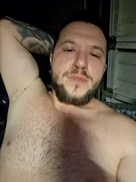 Snapshot of klydick chatting on 07/19/26, 01:47 klydick online show from 07/19/26, 01:47