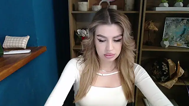 Your Jessy online show from 03/19/25, 01:40