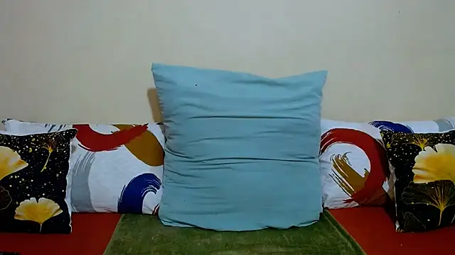 DiamondLuv29 online show from 11/03/25, 02:50