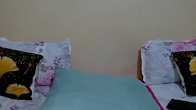 DiamondLuv29 online show from 01/10/26, 03:29