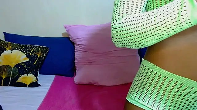 DiamondLuv29 online show from 10/24/25, 02:54