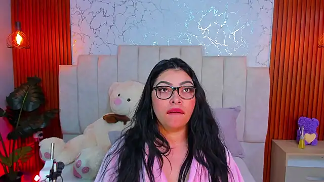 EmaBakker online show from 03/13/26, 05:40