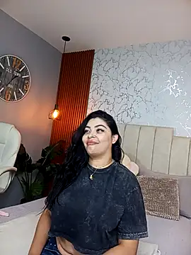 EmaBakker online show from 04/02/26, 06:42