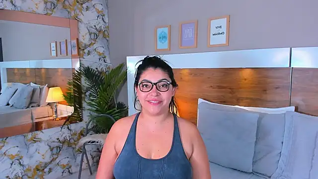 EmaBakker online show from 02/26/26, 05:07