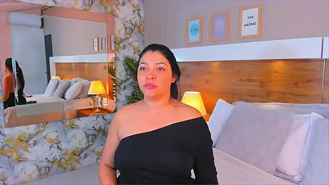 EmaBakker online show from 01/14/26, 11:25