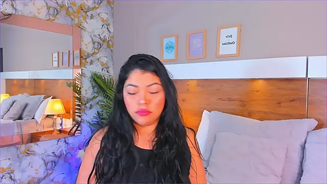 EmaBakker online show from 01/13/26, 11:25