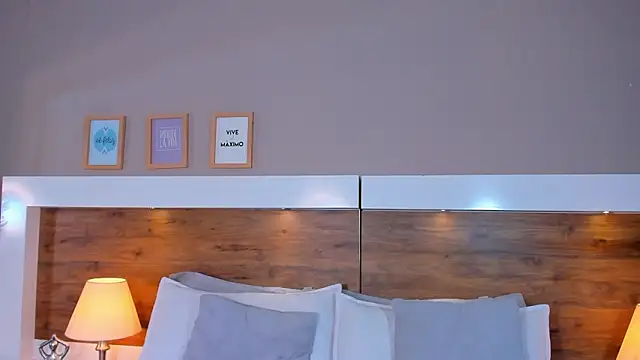 EmaBakker online show from 03/09/26, 06:06