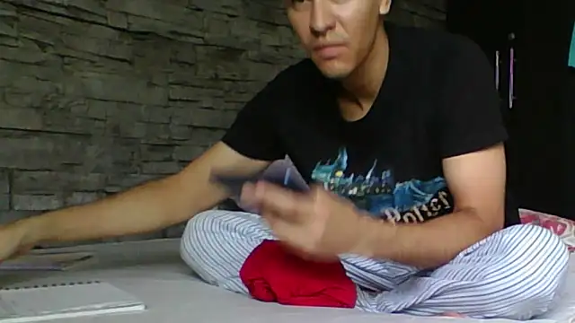 Sexylatin64 online show from 04/18/26, 12:51