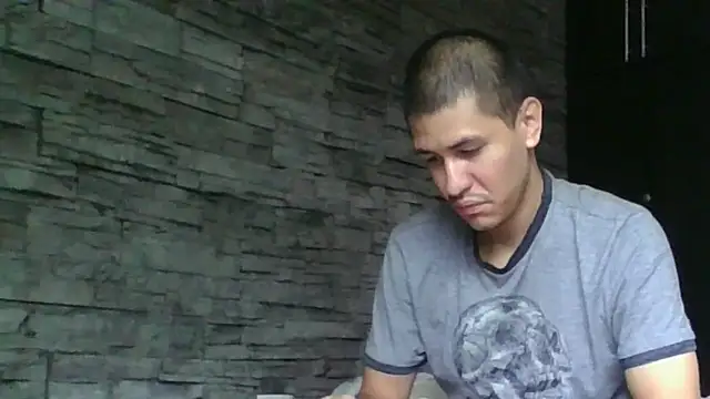 Snapshot of Sexylatin64 chatting on 06/21/26, 12:33 Sexylatin64 online show from 06/21/26, 12:33