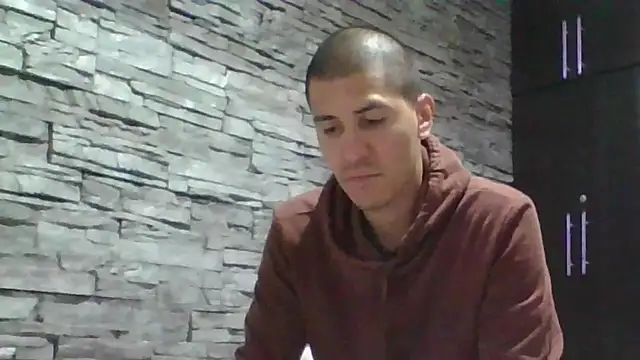 Snapshot of Sexylatin64 chatting on 06/06/26, 01:11 Sexylatin64 online show from 06/06/26, 01:11